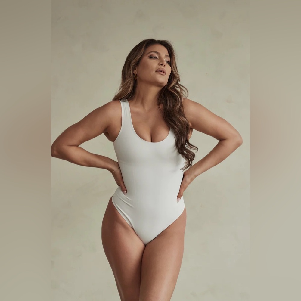 NWT Pinsy Scoop Tank Hourglass Thong Bodysuit XL